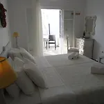 瓦瓦诺斯公寓 3*