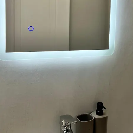 Гостевой дом Vavanos Studios