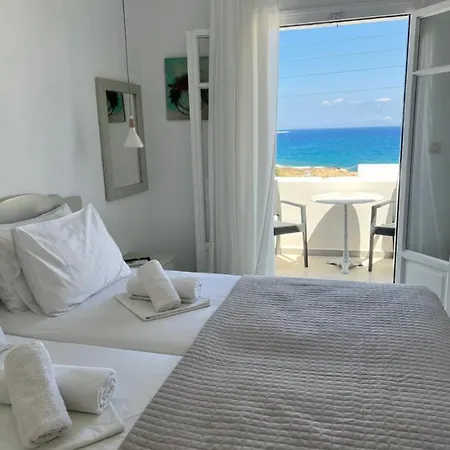 Vavanos Studios Guest house