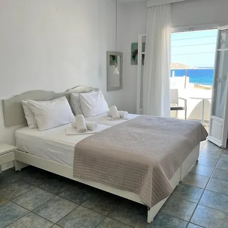 Guest house Vavanos Studios Naousa (Paros)