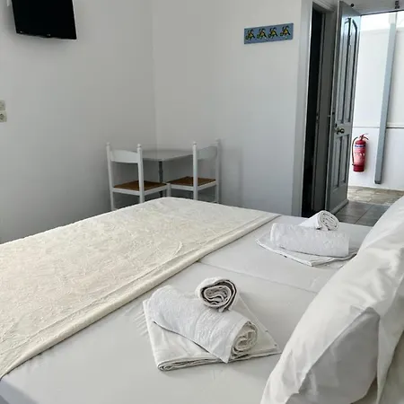 Guest house Vavanos Studios