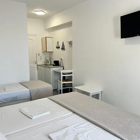 Guest house Vavanos Studios 3*