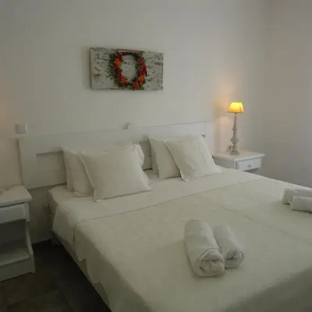 Vavanos Studios 3*