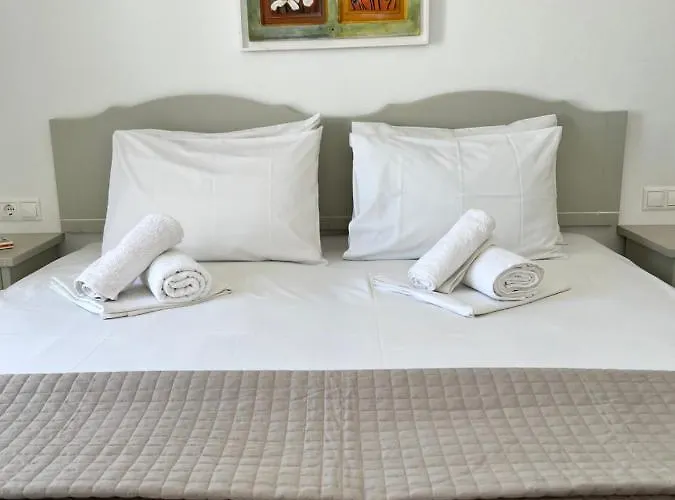 Pensionat Vavanos 3*